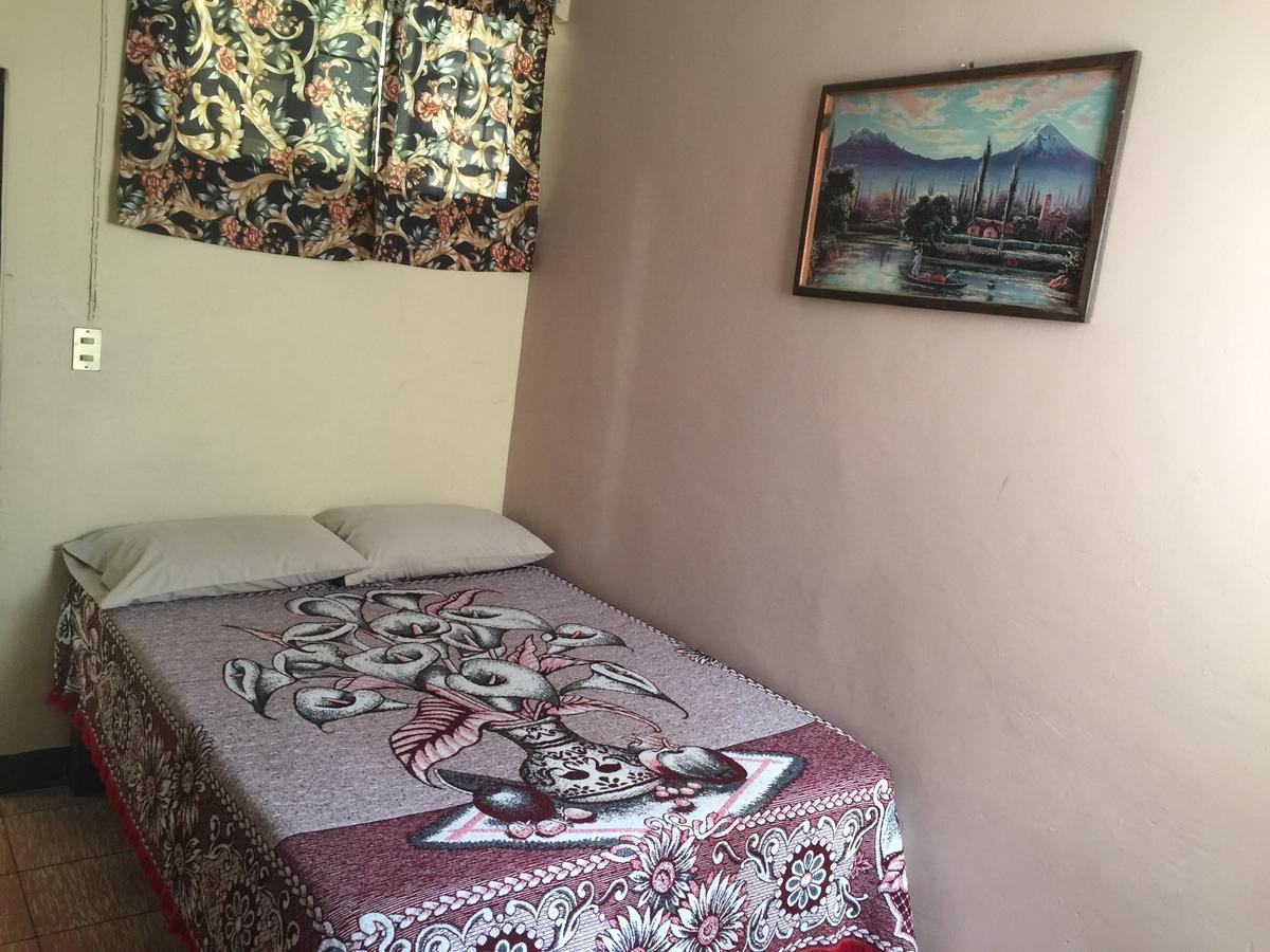 Hotel Emil Tequila Dış mekan fotoğraf